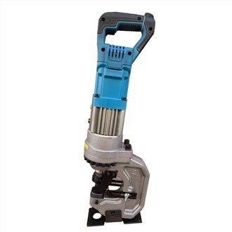 Hidravlični stroj za luknjanje